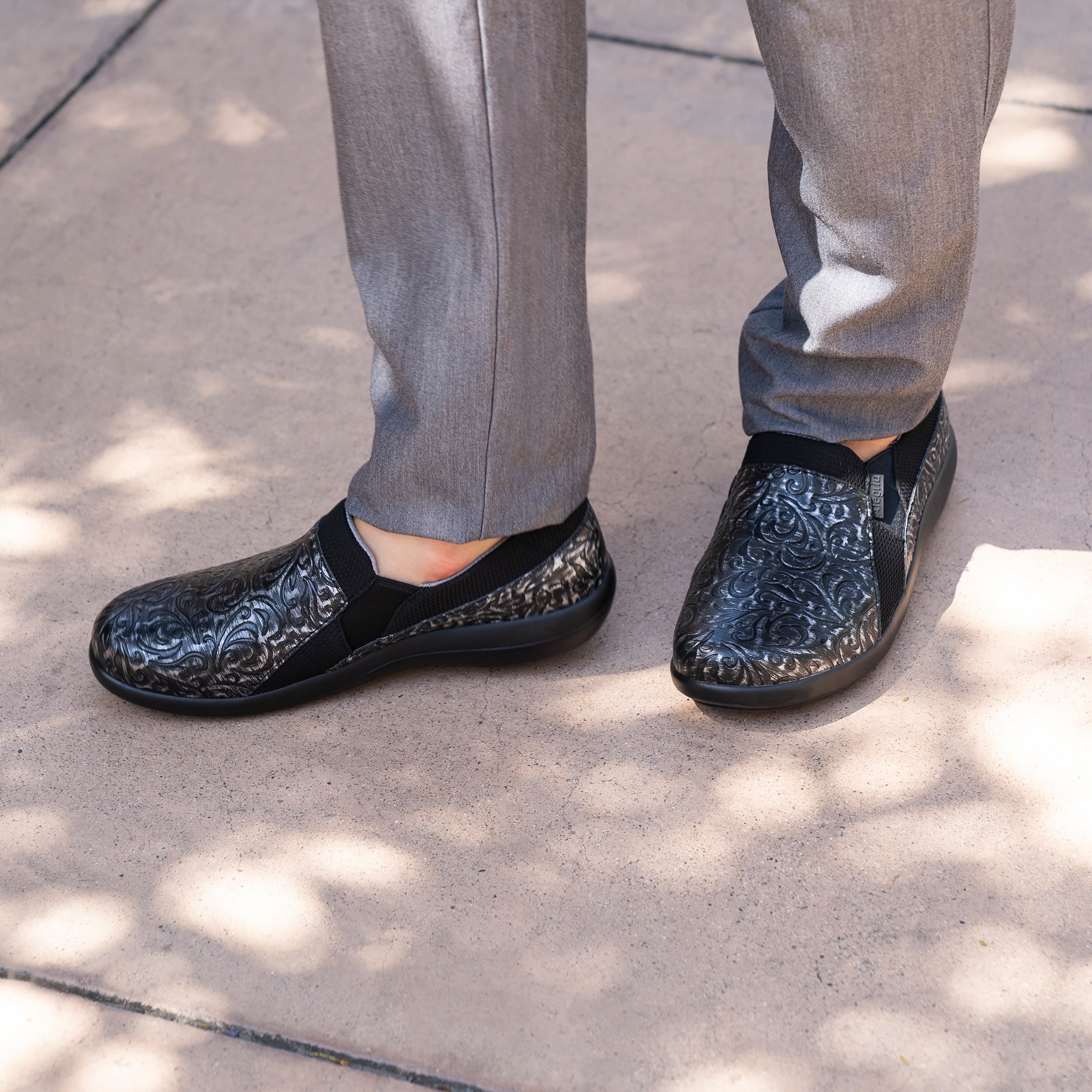 Duette Iron Shoe - Image 2