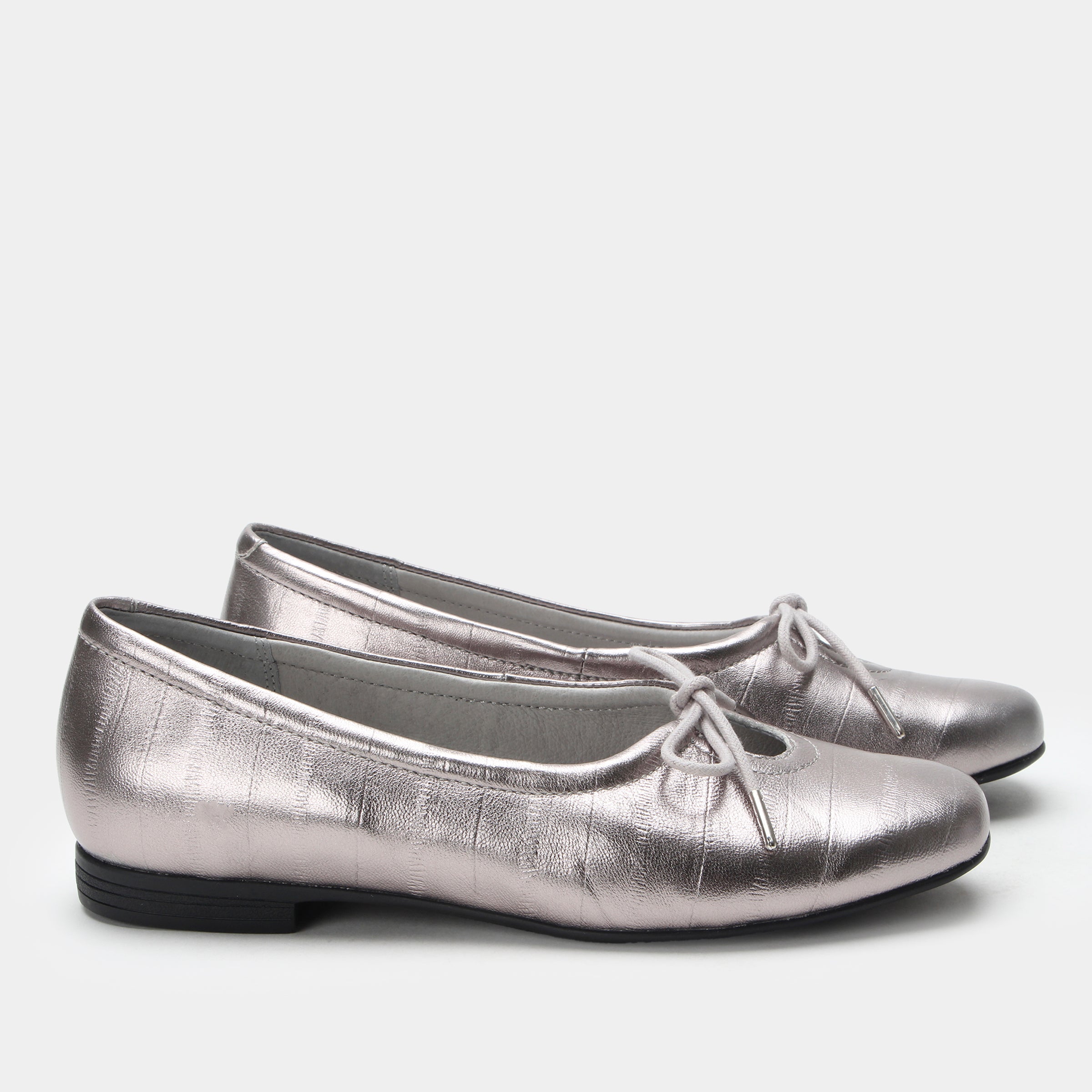 Leilah Platinum Shoe - Image 3